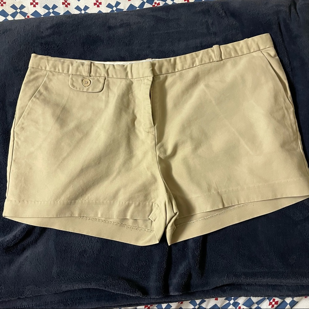 Old Navy size 16 shorts